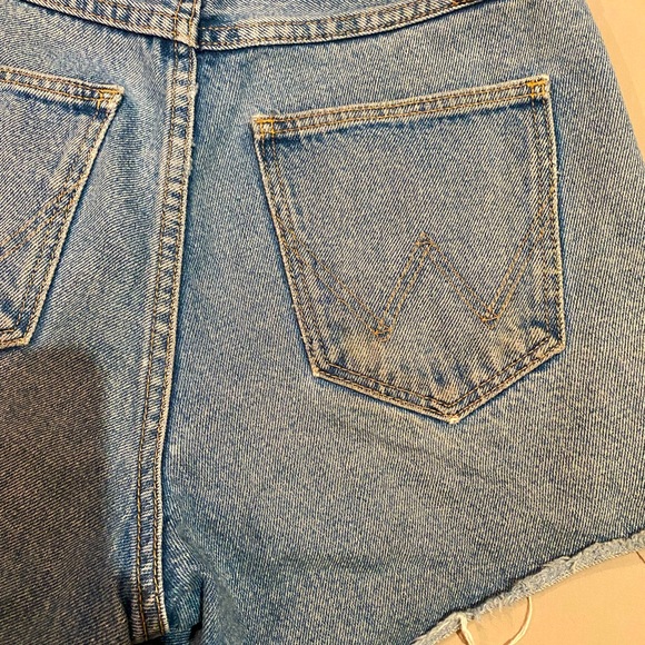 Wrangler denim high waisted shorts - Picture 4 of 4